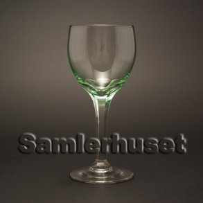 ge Hvidvinsglas, grn. H:145 mm.