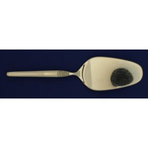 Cheri Kagespade, 19½ cm.