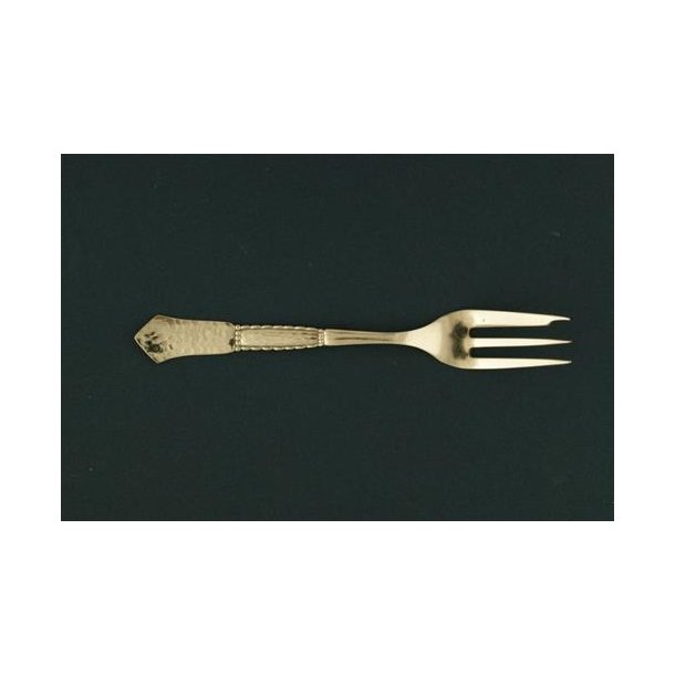 Louise Kagegaffel, 14 cm.