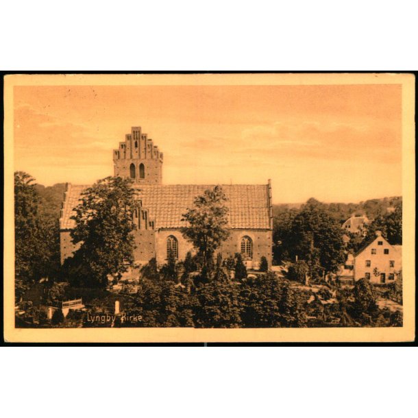 Lyngby - Kirken - Knud Henriksen 4757
