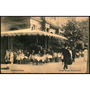 Kbenhavn - Foran Wivels Restaurant - Alex Vincent 461