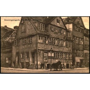 Dronningensgade og Sct. Ann�gade - V.P. 318