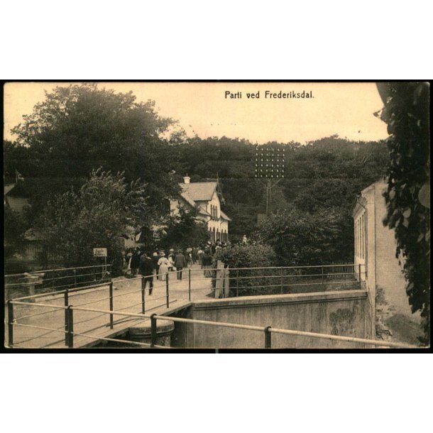 Parti ved Frederiksdal - Knackstedt & N&auml;ther Imp.