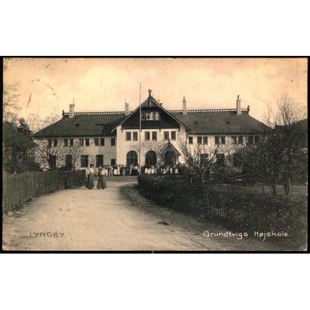 Lyngby - Grundtvigs H&oslash;jskole - C.G. Petersens Bogh. 102