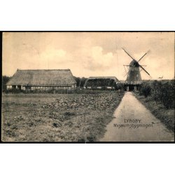 Lyngby - Mus&aelig;umsbygningen - Stender 4759