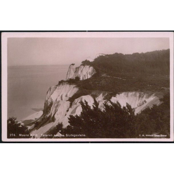 M&oslash;ens Klint - Taleren set fra Slotsgavlene - C.M. Nielsen 274