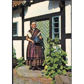 Samsøpige i Nationaldragt - Flemming Andersen 43 723/48
