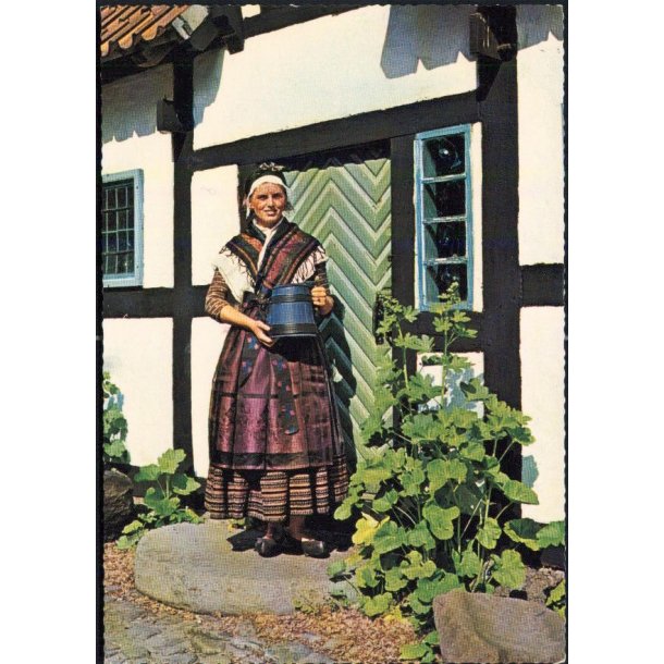 Sams&oslash;pige i Nationaldragt - Flemming Andersen 43 723/48