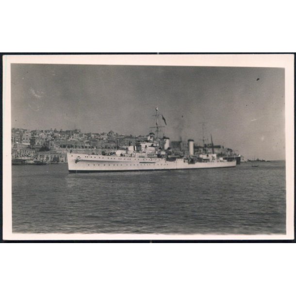 Krigsskib - Foto u/n