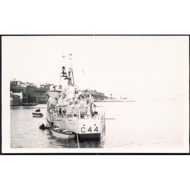 Krigsskib - Foto u/n