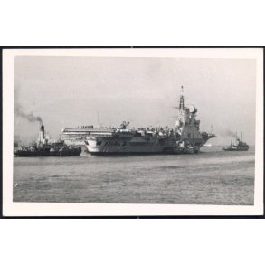 Krigsskib - Foto u/n