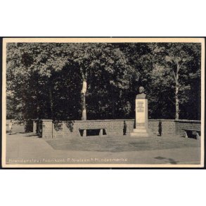 Br&oslash;nderslev - Fabrikant P. Nielsens Mindesm&aelig;rke - Stender B. 37