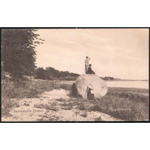 Vemmetofte Strand -Musestenen - H.P.Christiansen 18610