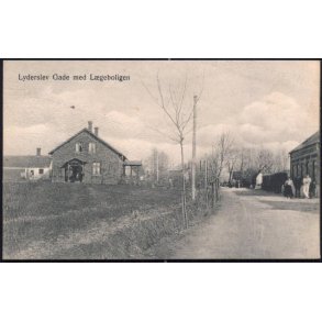 Lyderslev Gade med Lægeboligen -Rudolf Thomsen 3645