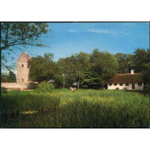 Højerup Kirke med Fiskerhuset - Stevns Bog 143 215 019