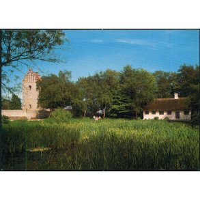 Højerup Kirke med Fiskerhuset - Stevns Bog 143 215 019