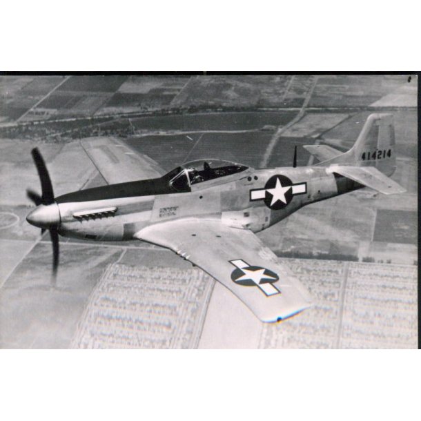 North American P 51 D - Mustang - Victoria House u/n
