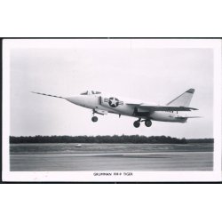 Grumman F9F -9 - Tiger - Victoria House