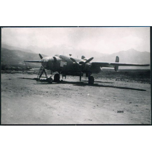 North American B 25 C - Mitchell III - Victoria House u/n