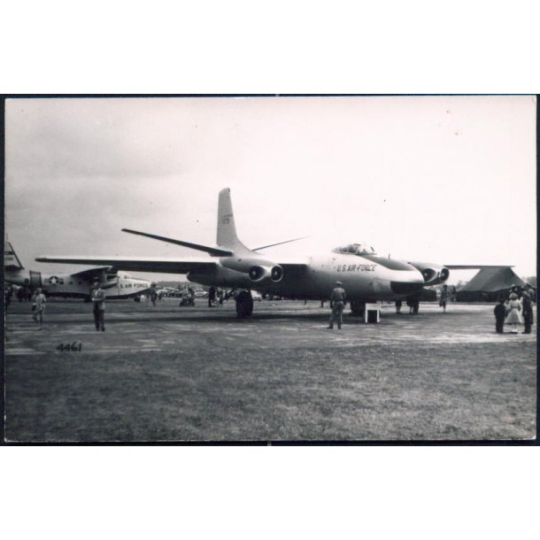 North American B 45 - Tornado - Victoria House u/n