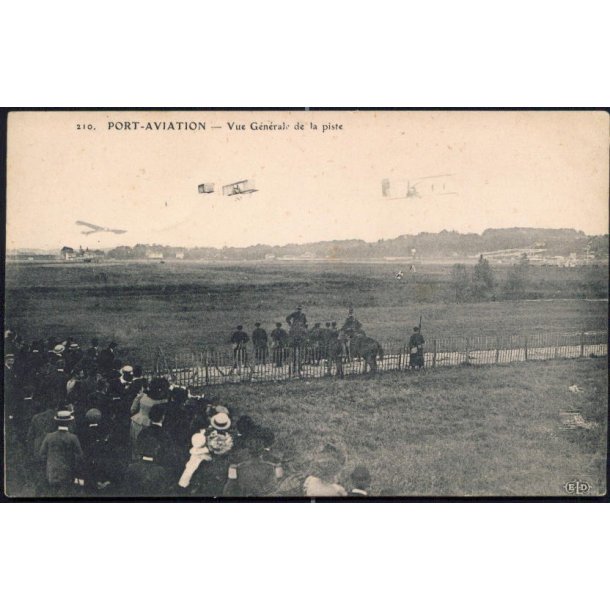Port - Aviation - Vue Generale de la Piste -210