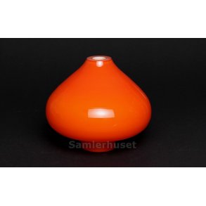Lampeskærm ? - Orange - Højde 12,0 cm - Diameter 13,5 cm.