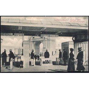 Fra Landsudstillingen i Aarhus 1909 - Ved Hovedindgangen - J.J.N. 3498 - 5det Oplag