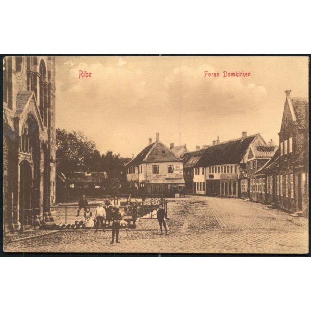 Ribe - Foran Domkirken - Warburgs 5174