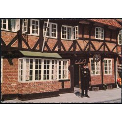 Ribe - V�gteren foran Weis Stue. Stender 40 814/12